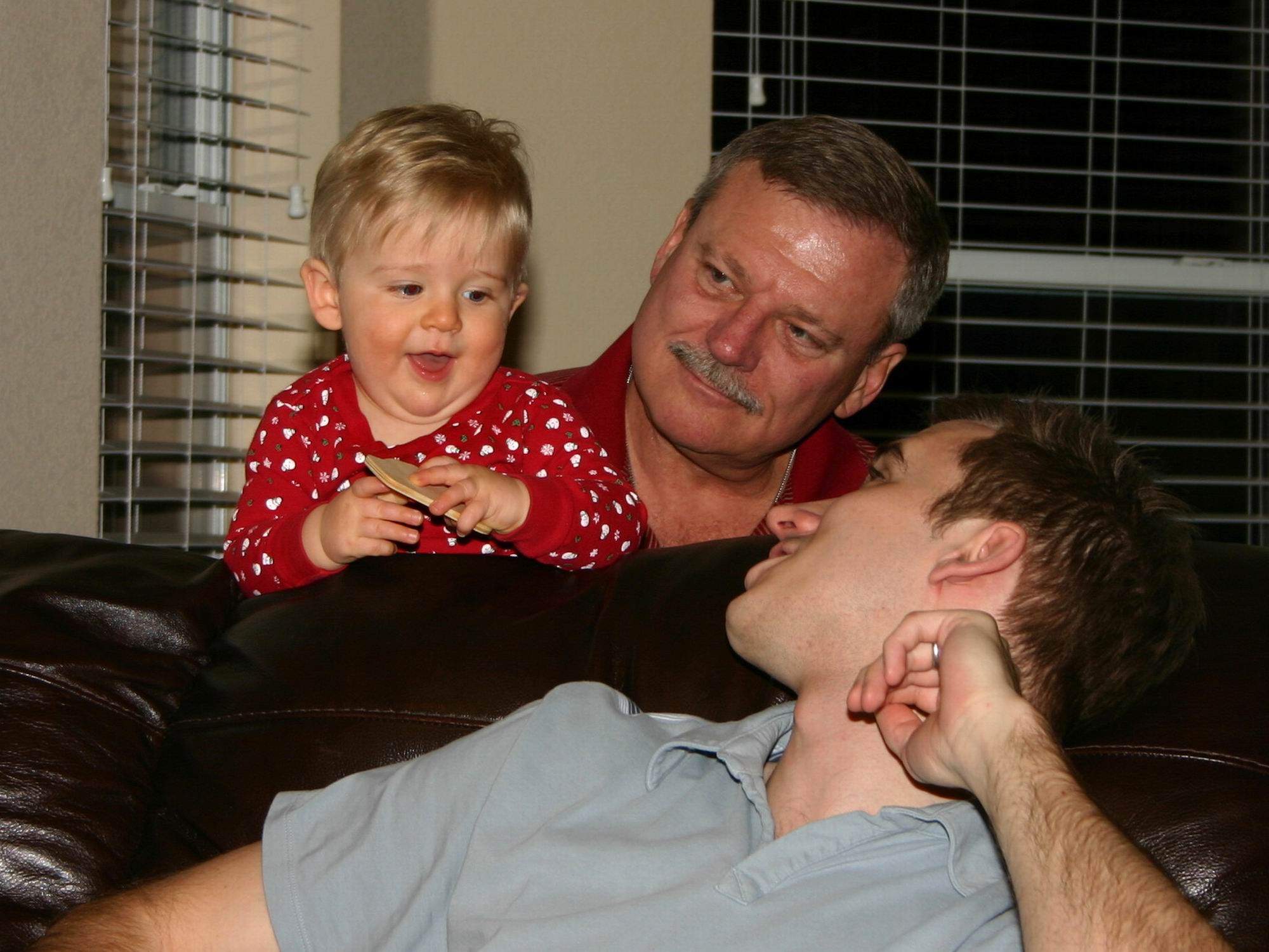 2005-12-24-Christmas-Eve-68.JPG